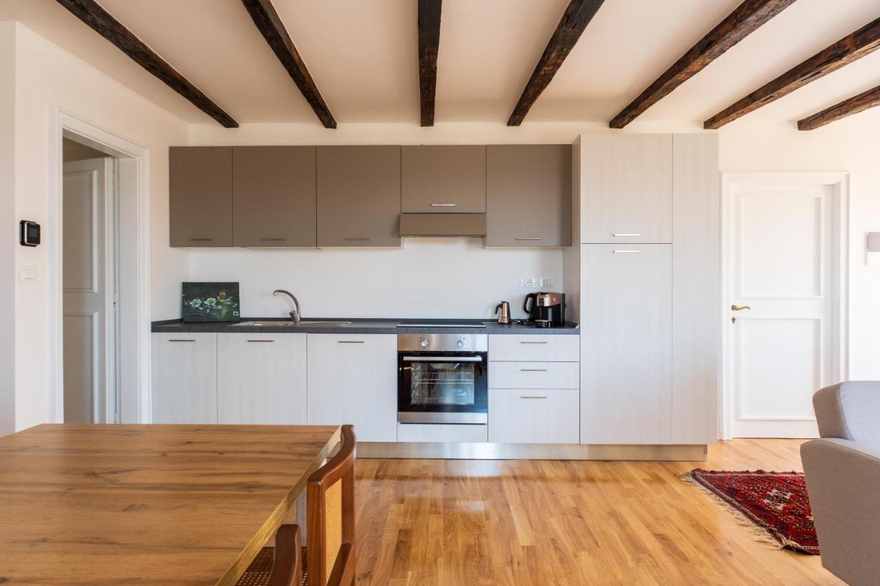 Ora Et Labora Apartment Trieste Luaran gambar