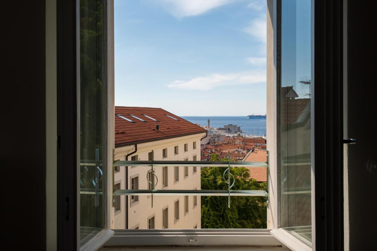 Ora Et Labora Apartment Trieste Luaran gambar
